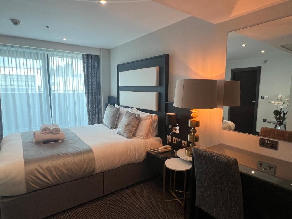 Pop n Style at Hatton Garden Hotel - Farringdon and St Pauls Cathedral