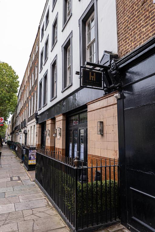 Pop n Style at House of Toby Hotel - London Kings Cross St Pancras & Euston