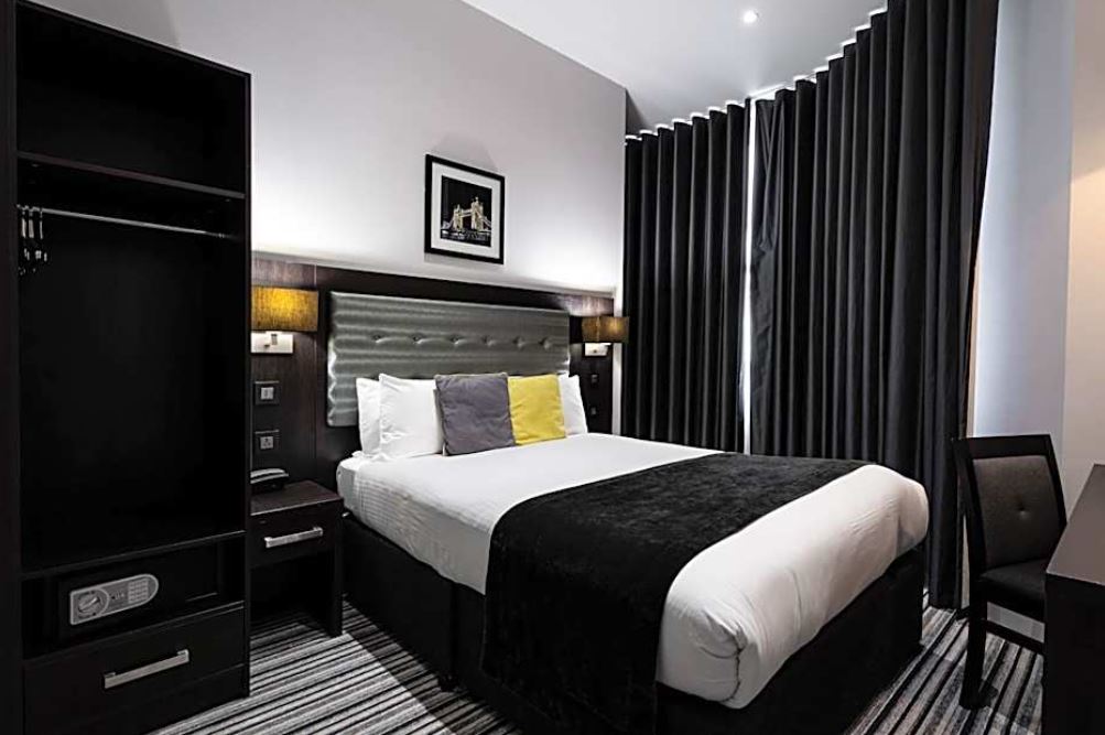Pop n Style at W14 Hotel - London Kensington (West London)